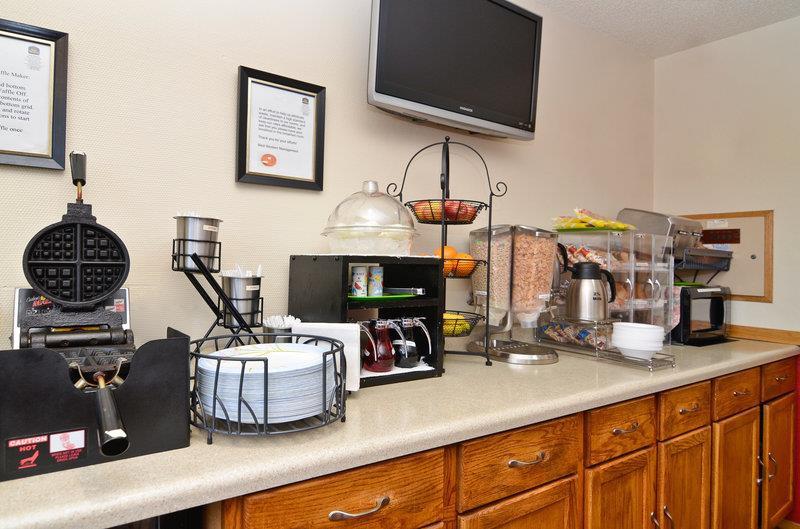 Best Western Inn Of St. Charles Saint Charles Restaurant bilde
